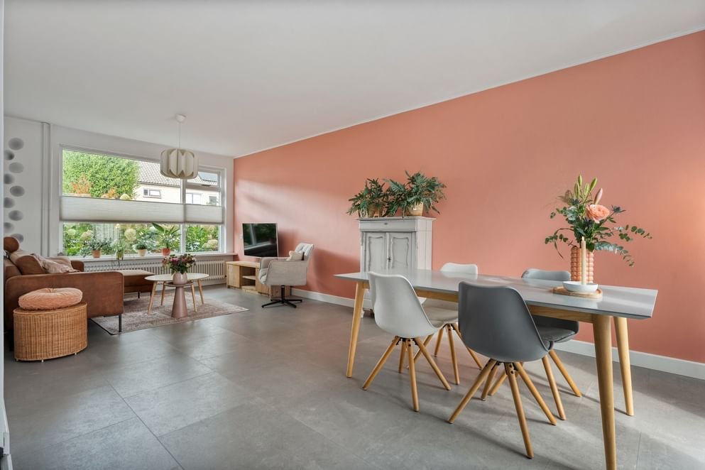 Tussenwoning te koop: van Dieststraat 24, Tubbergen