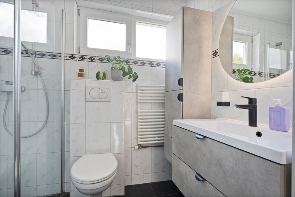 Tussenwoning te koop: van Dieststraat 24, Tubbergen