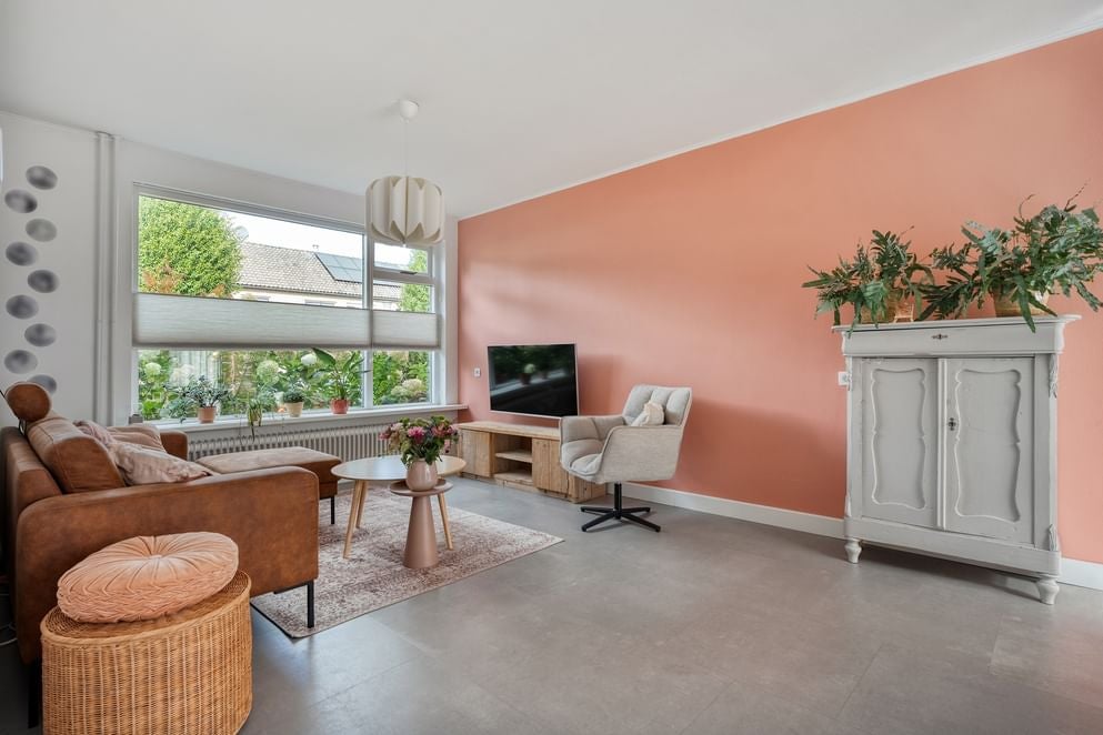 Tussenwoning te koop: van Dieststraat 24, Tubbergen