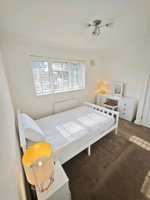 Room Path Link in Crawley