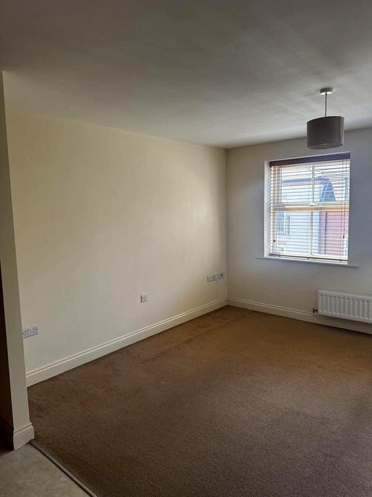 Flat Beechwood Road in Nuneaton and Bedworth