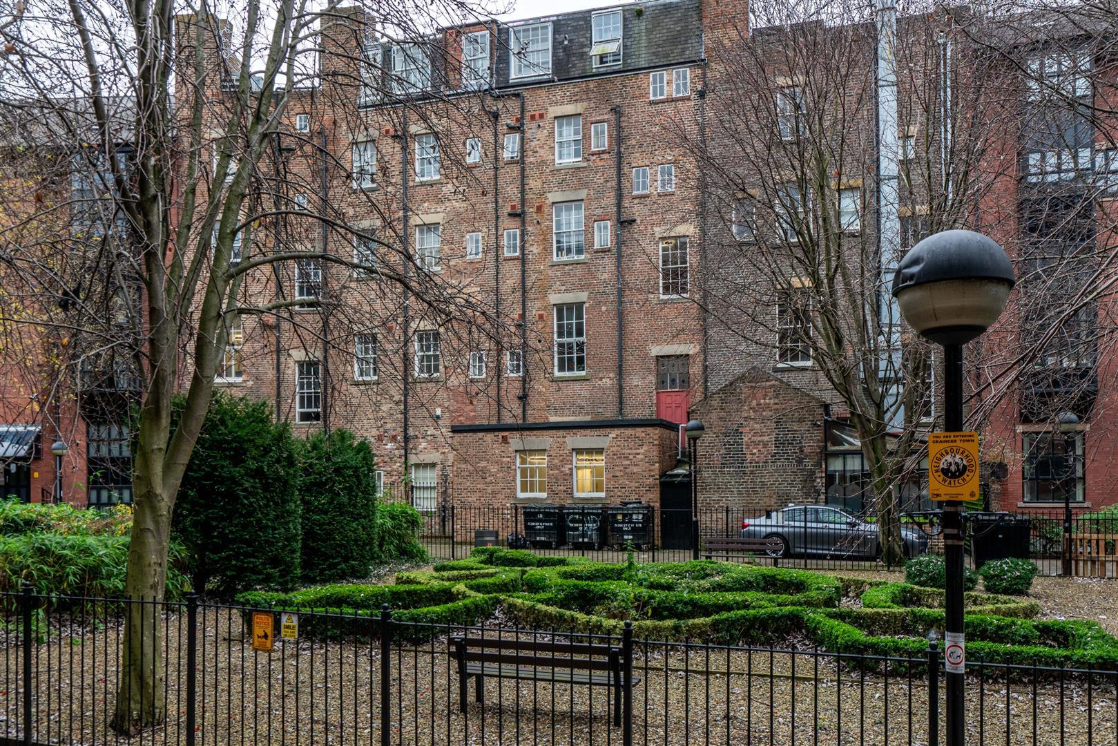 Flat Clayton Street West in Newcastle upon Tyne