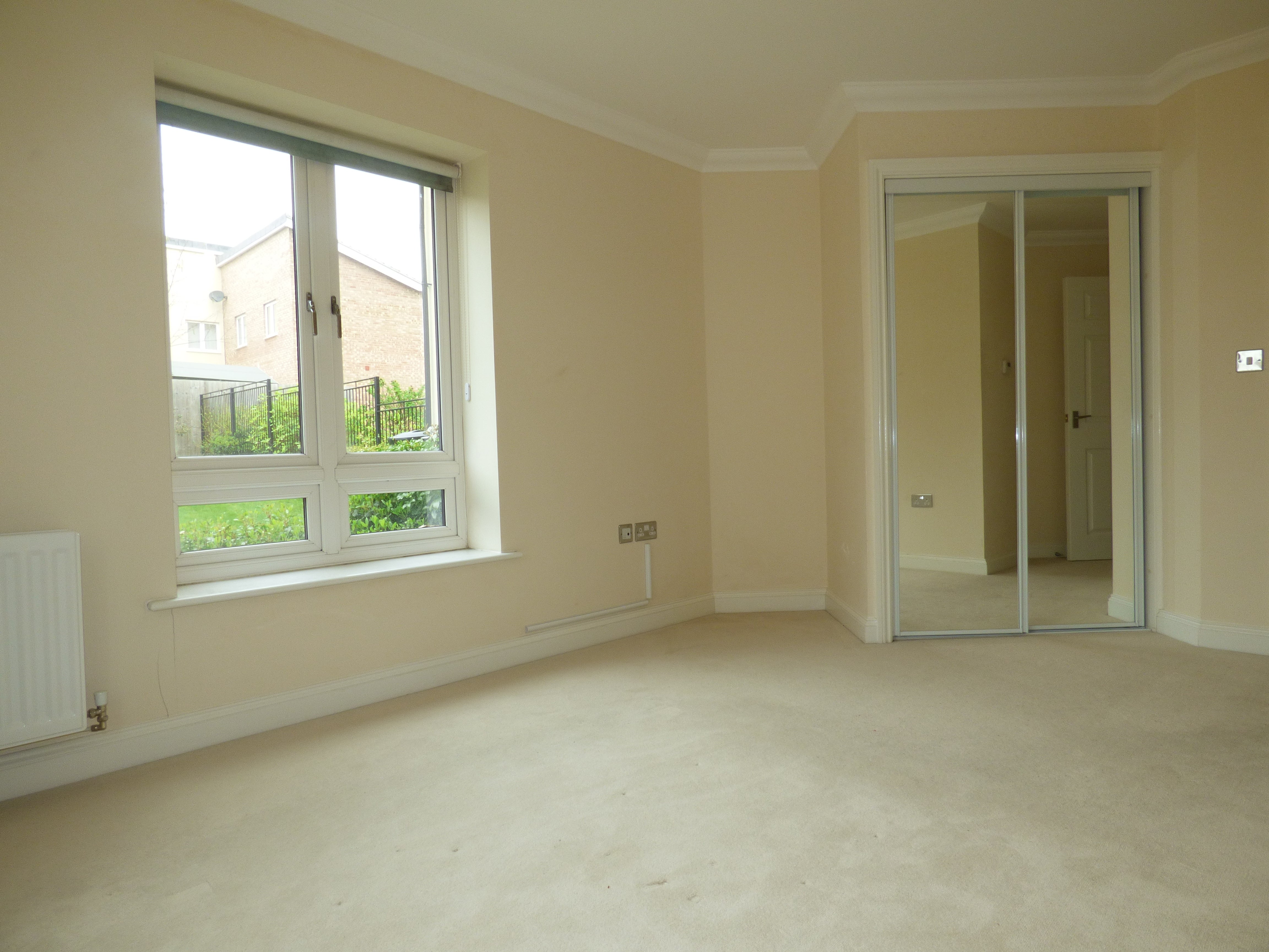 Flat Tiltman Lane in Milton Keynes