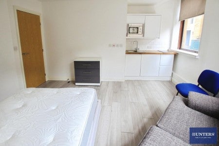 Flat James Street in Bradford
