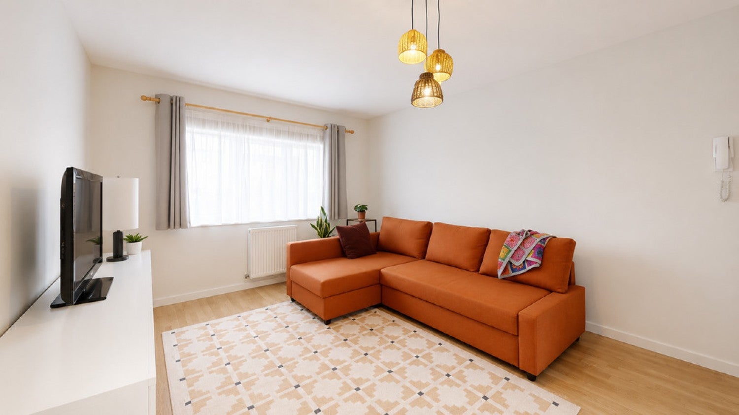 Flat Warren Crescent in Oxford
