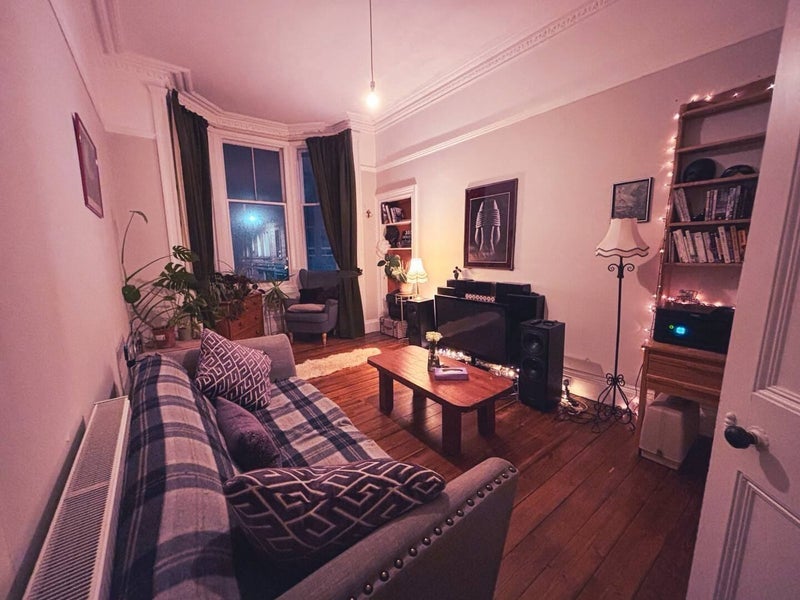 Flat Easter Road in City of Edinburgh