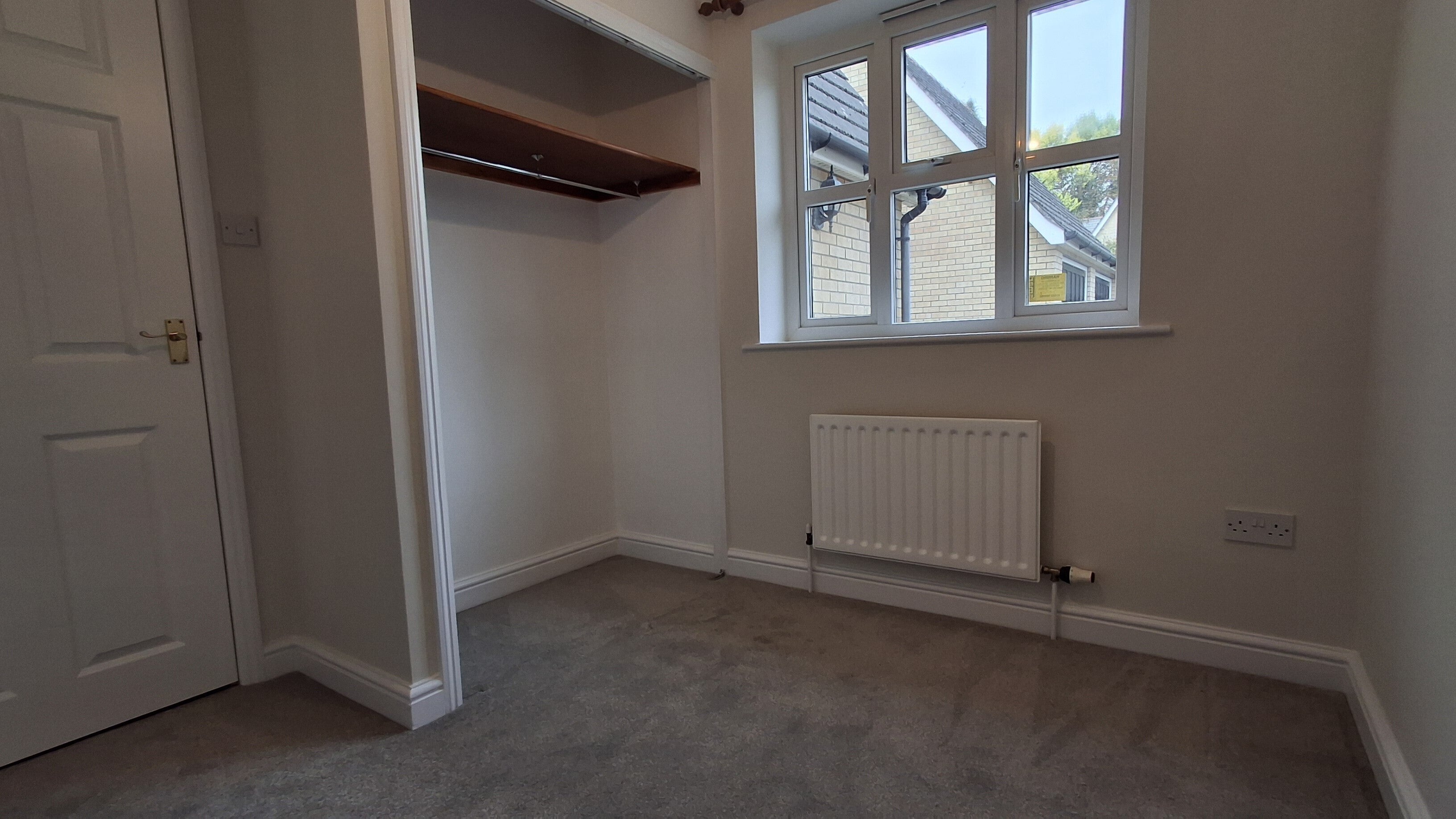 House Sharps Court in North Kesteven