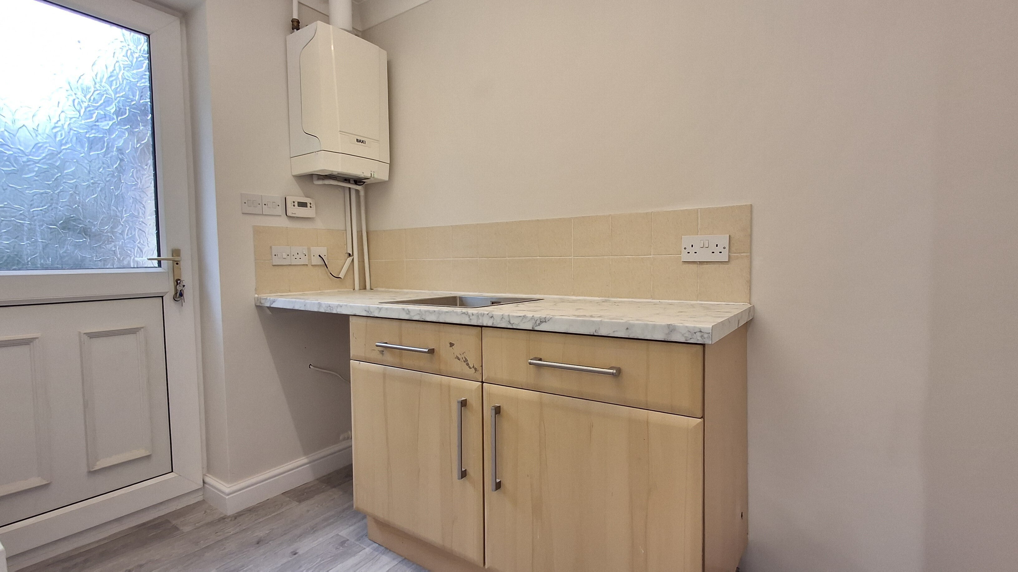 House Sharps Court in North Kesteven