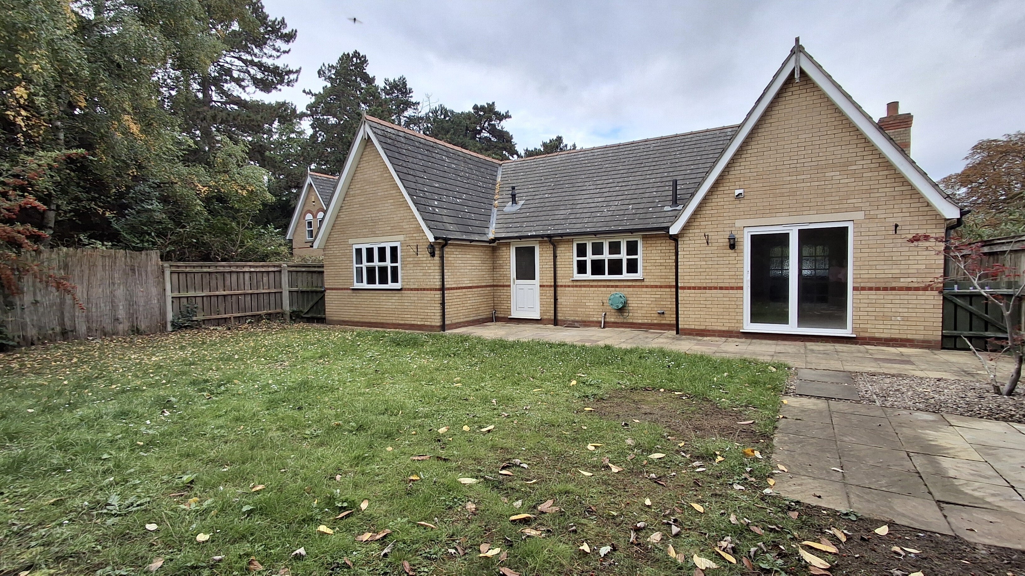 House Sharps Court in North Kesteven