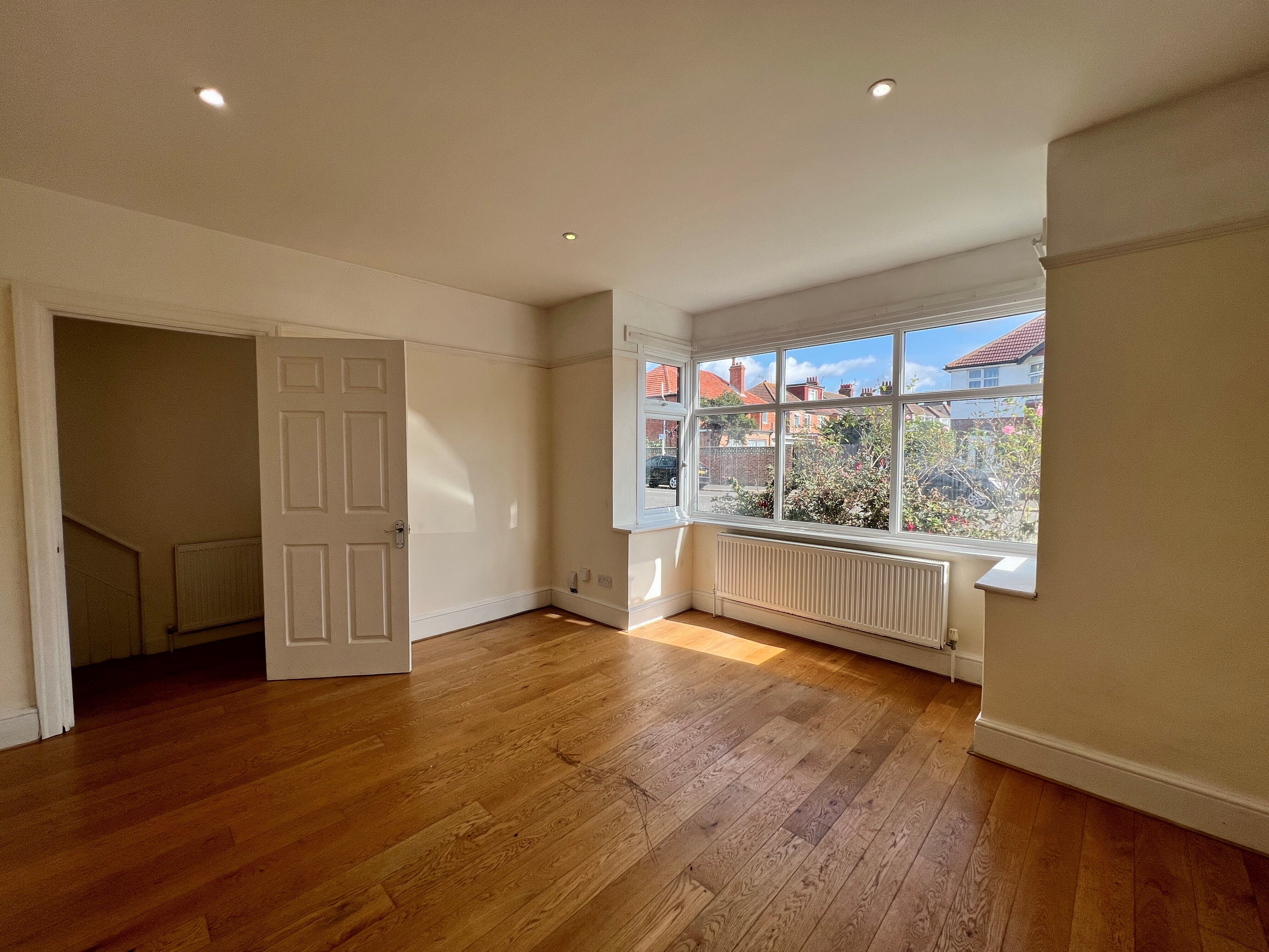 Flat Gannon Road in Worthing