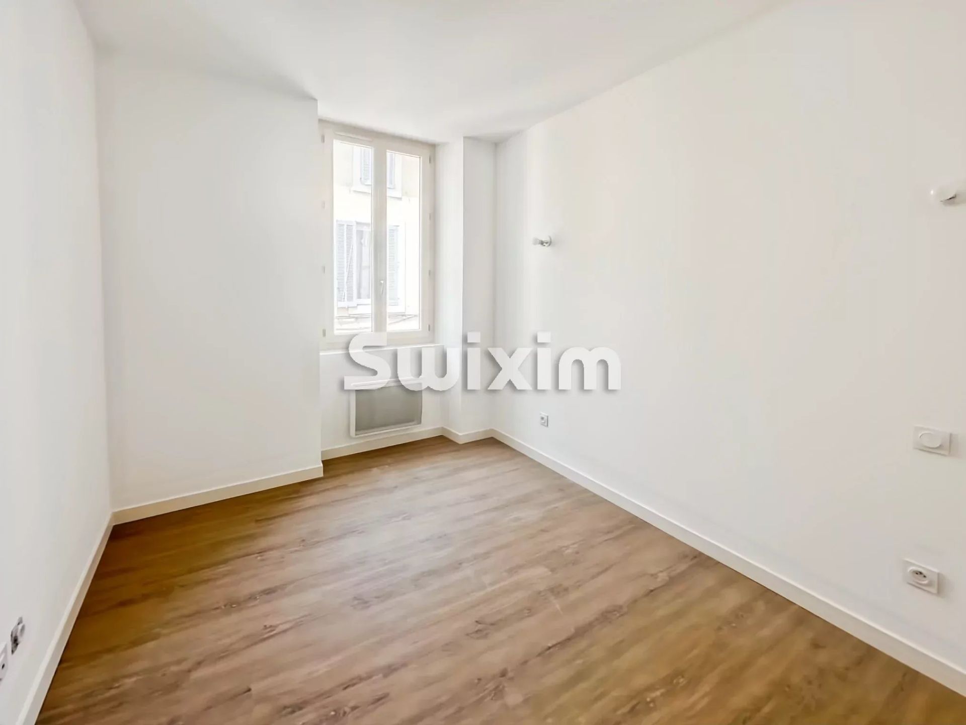 Flat Place Georges Clemenceau in Orange