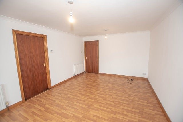 Flat Arthur Court in Cowdenbeath