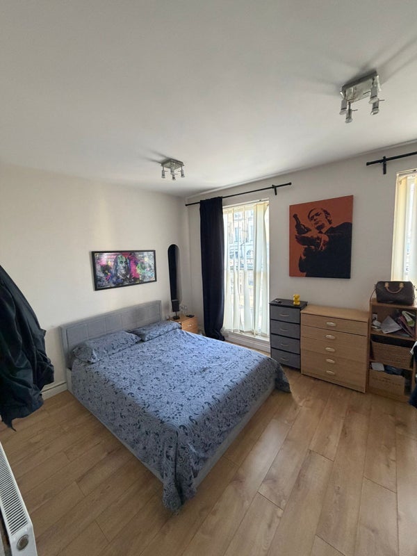 House Brecknock Road in Greater London
