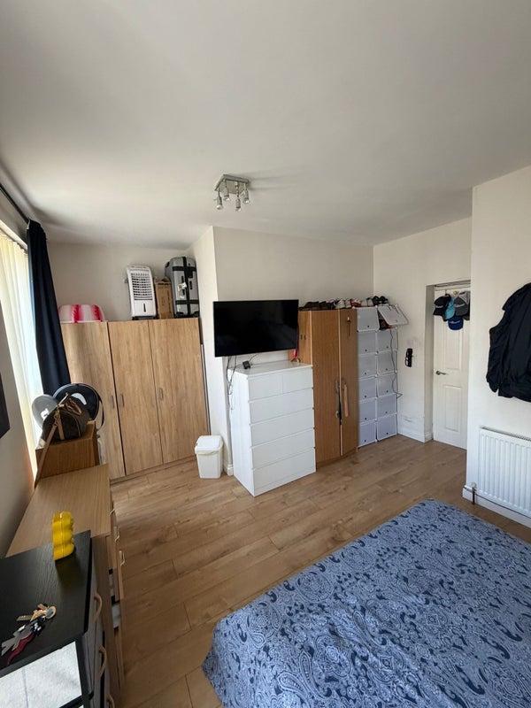 House Brecknock Road in Greater London