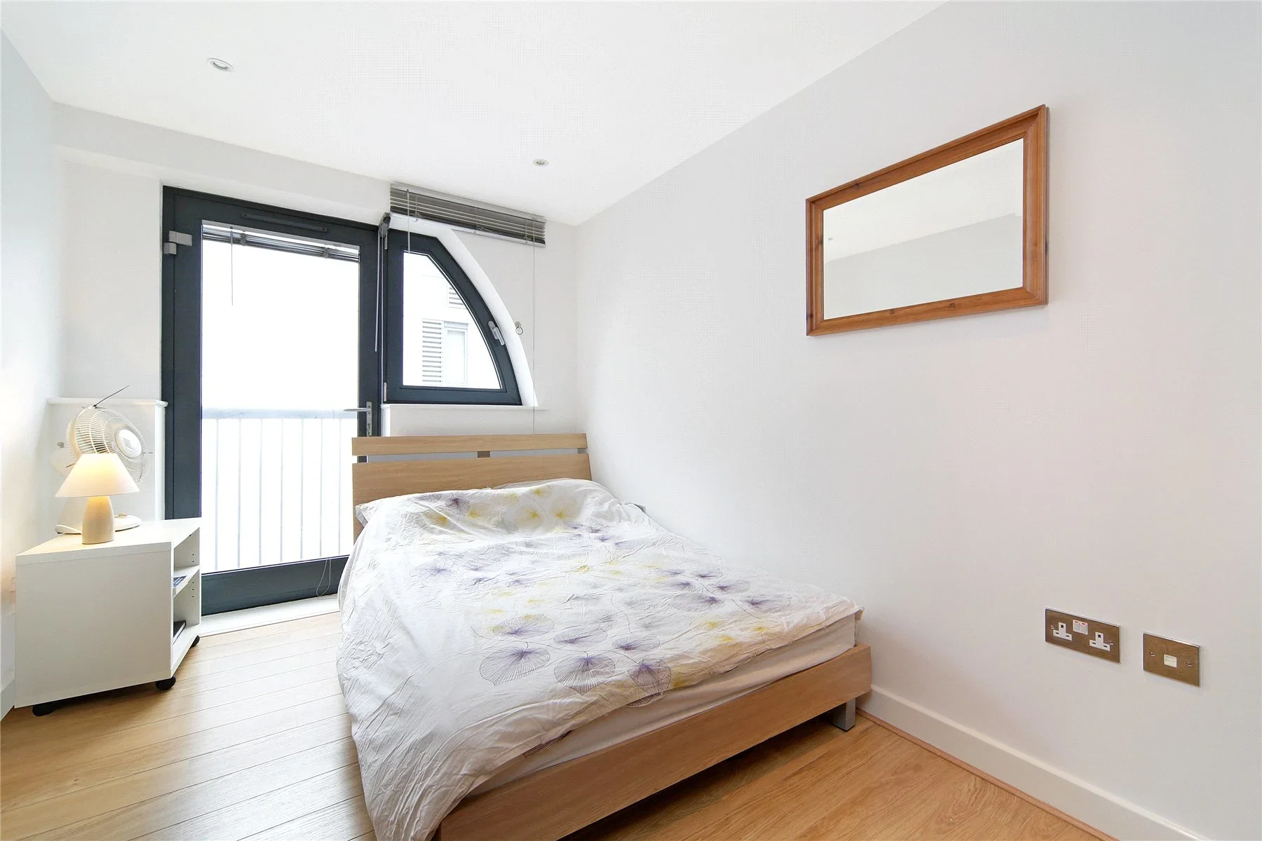 Flat Horseferry Place in Greater London
