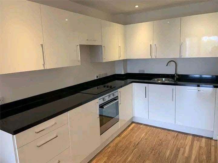 Flat Aldgate in City of London