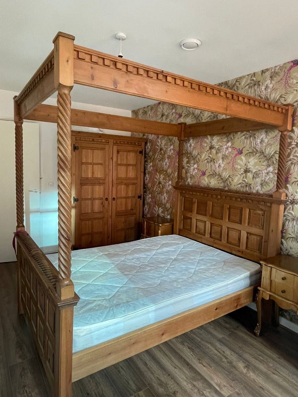 Room Earnshaw Street in Greater London