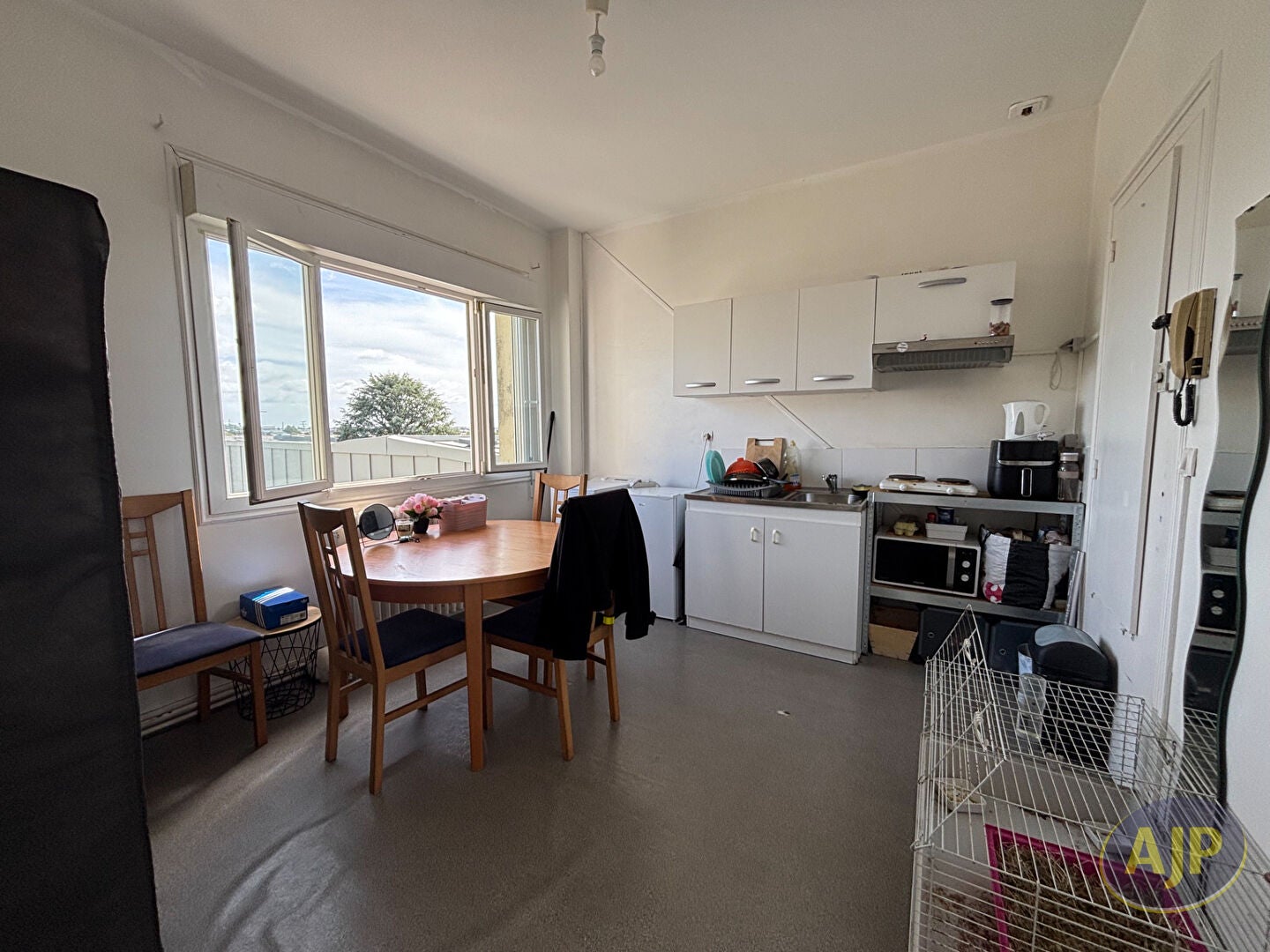 Appartement D 48 à Pernay