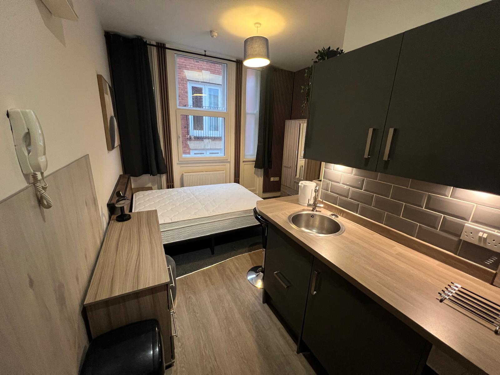 Flat Pierpoint Street in Worcester