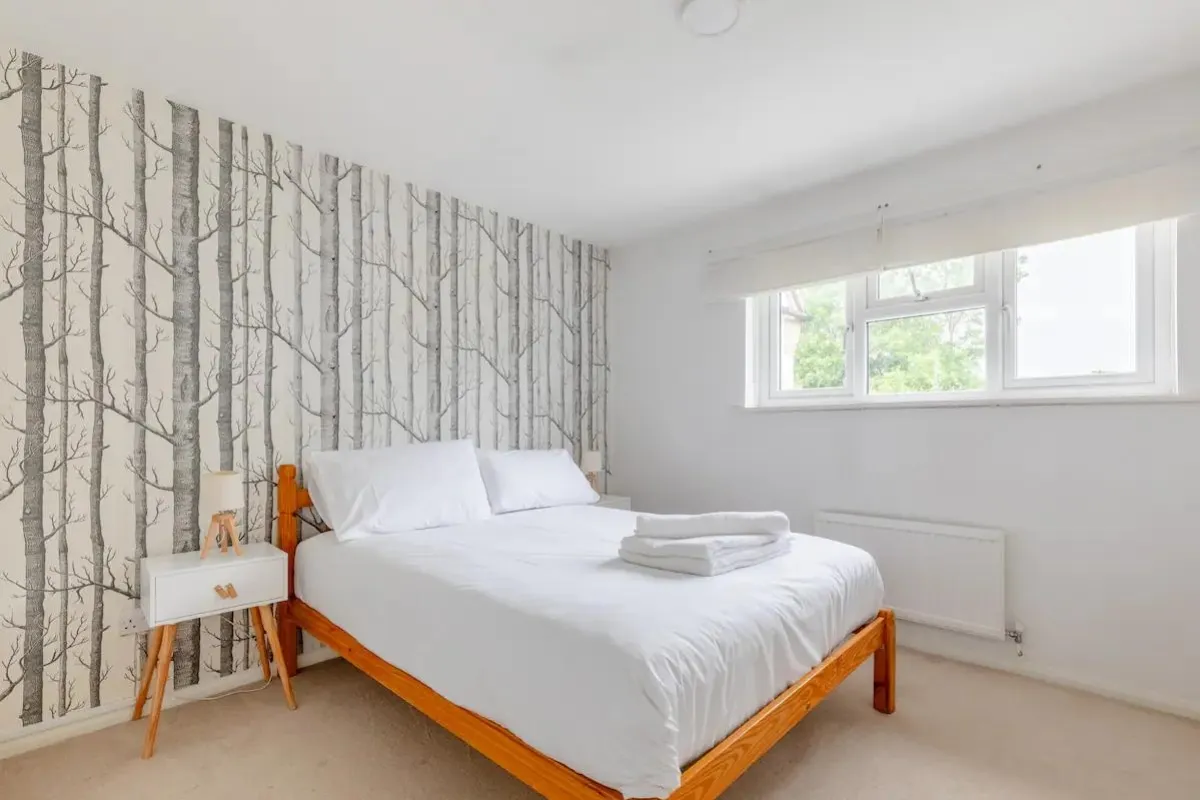 House Jade Close in Greater London