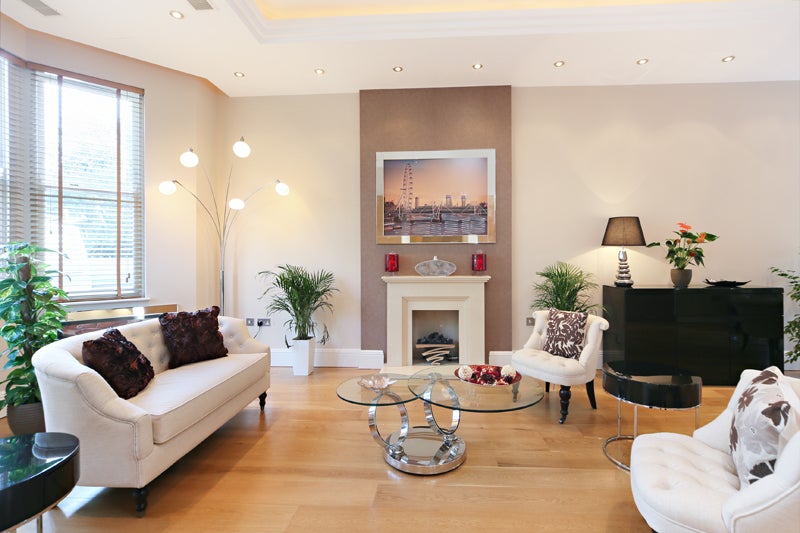 House Lysia Street in Greater London