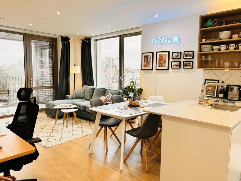 Flat Blair Street in Greater London