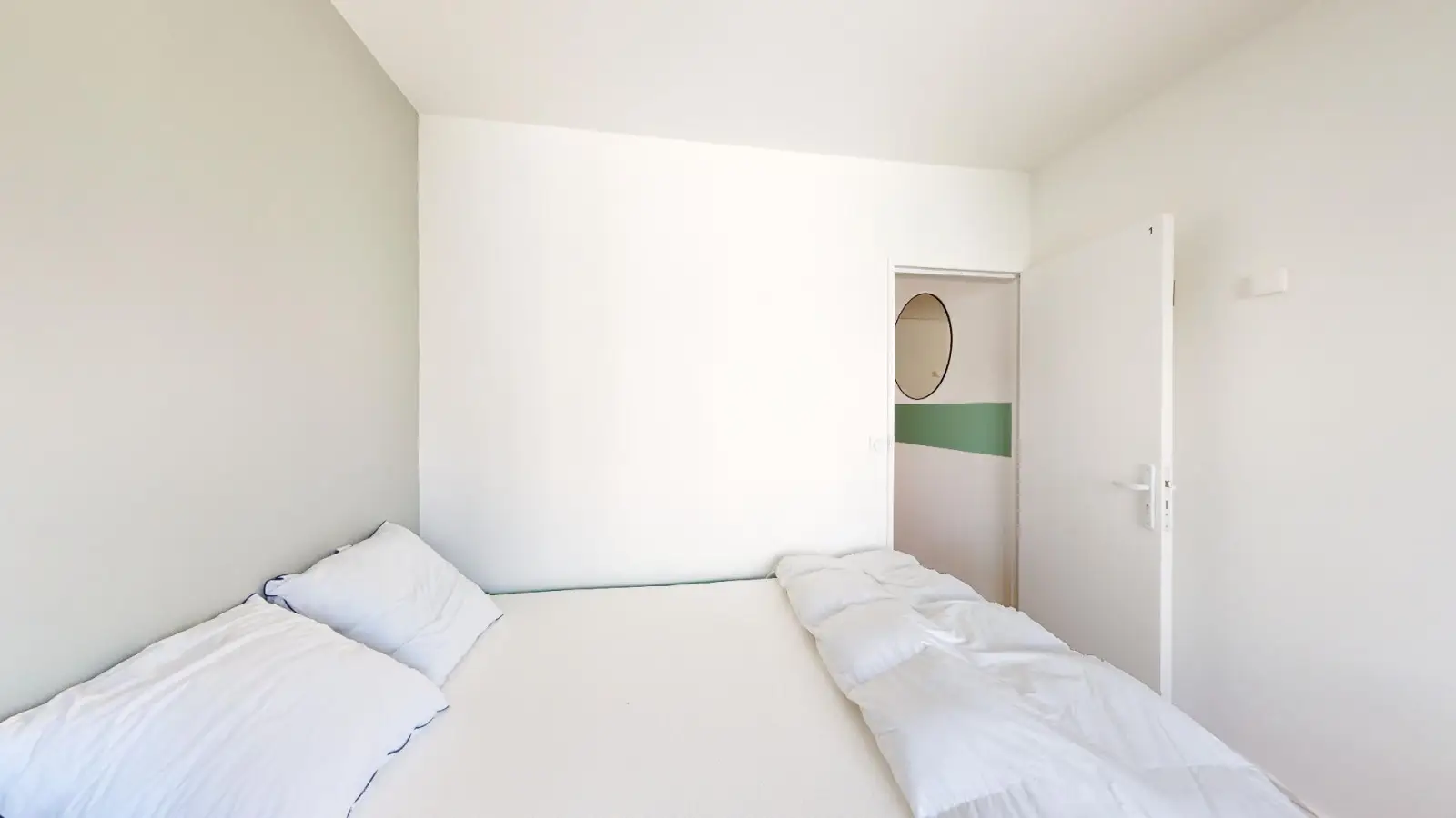 Room Rue du Médecin-Colonel Albert Chemin in Bordeaux
