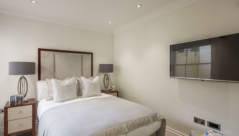 Flat Porchester Gardens in City of Westminster