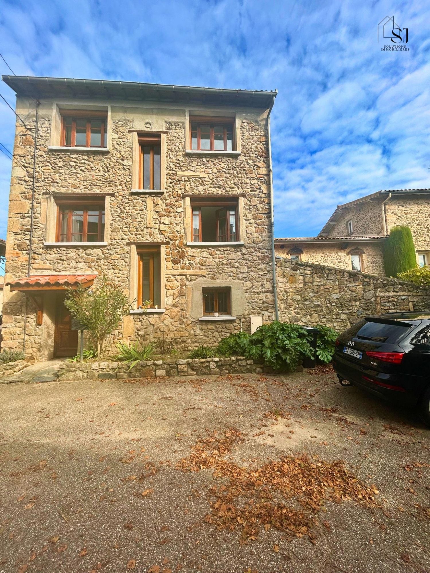 Maison Rue Nationale à Condrieu