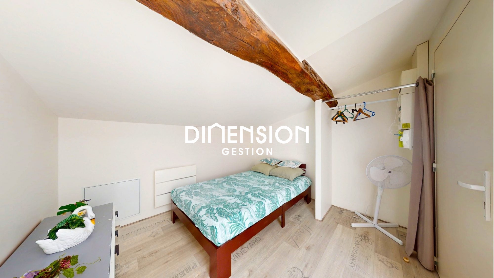 Flat Avenue de la Dordogne in Mouliets-et-Villemartin