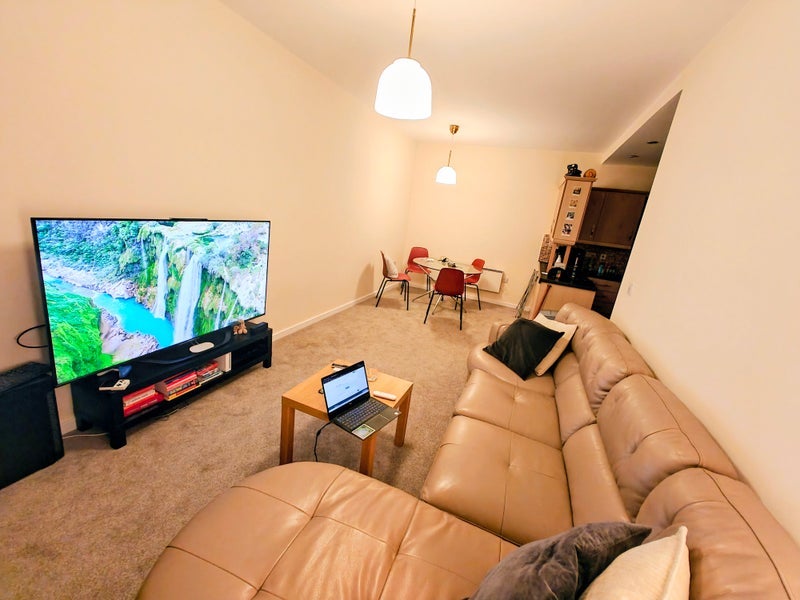 Room Mauldeth Road West in Manchester