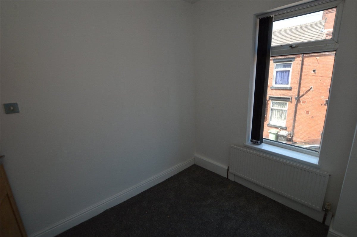 House Dobson Terrace in Leeds