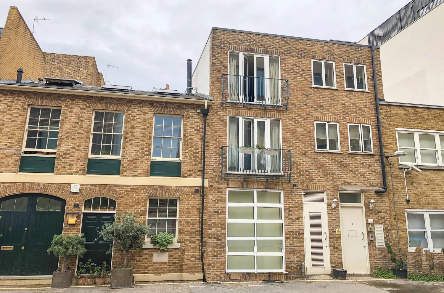 Flat Blackfriars Road in Greater London