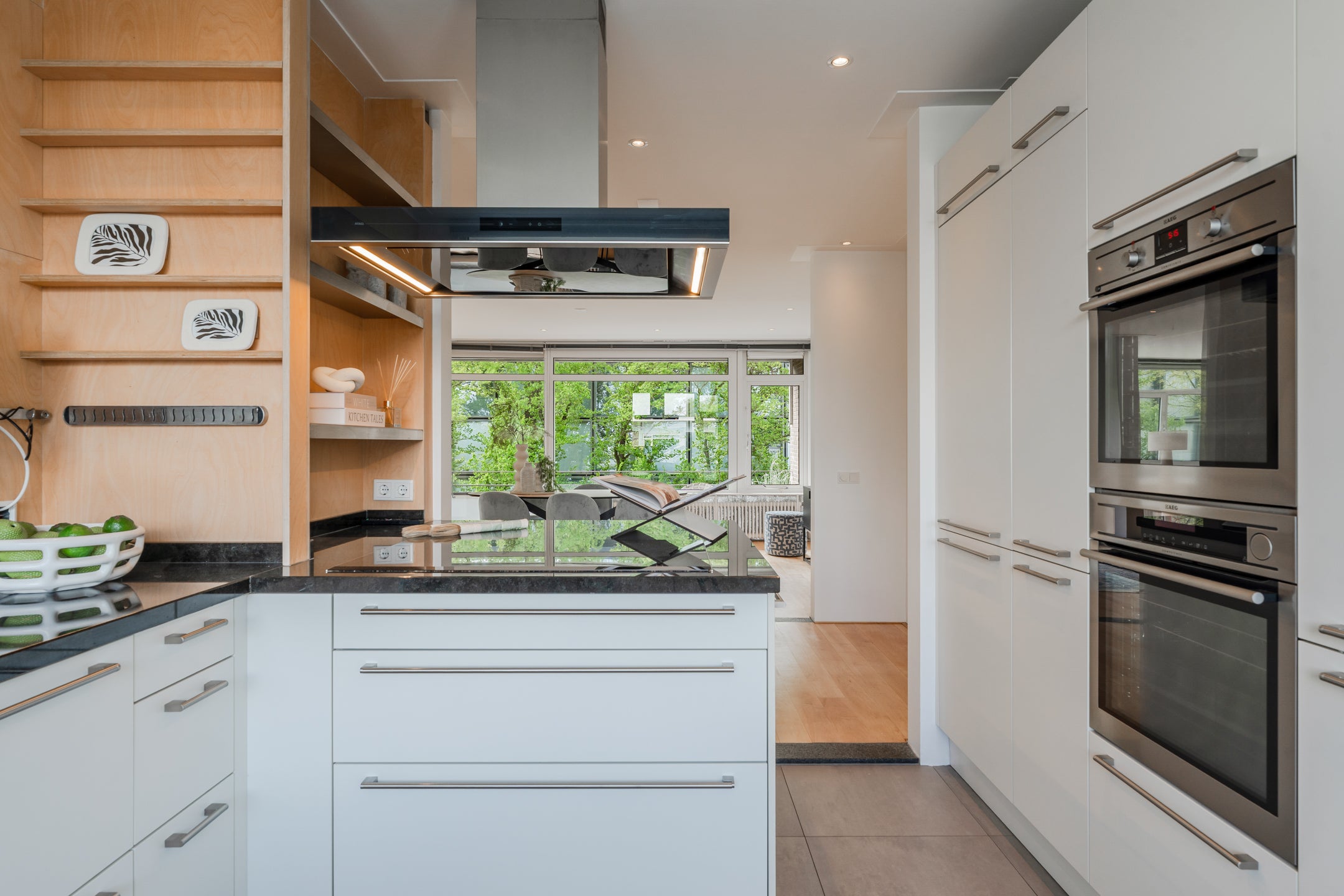 Appartement te huur: Beethovenstraat, Amsterdam