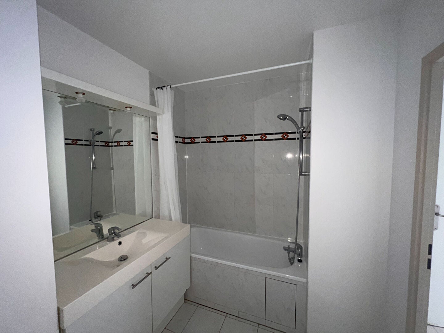 Appartement Rue Paul et Camille Thomoux à Neuilly-sur-Marne