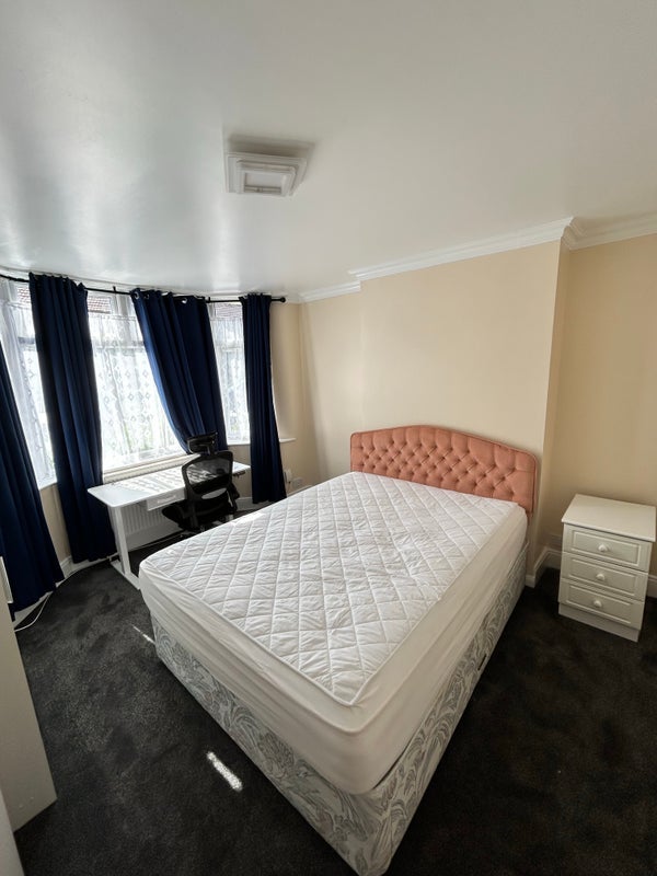 Room Kipling Road in Bristol