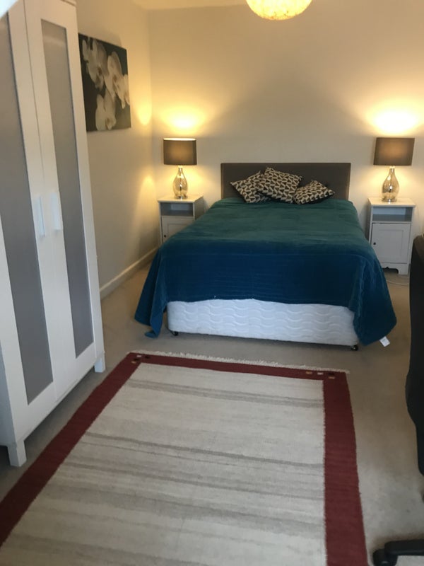 Room Sion Road in Bristol