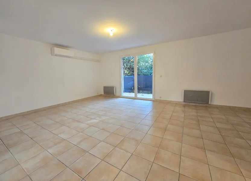Appartement Route de Saint-Martin de Crau à Arles