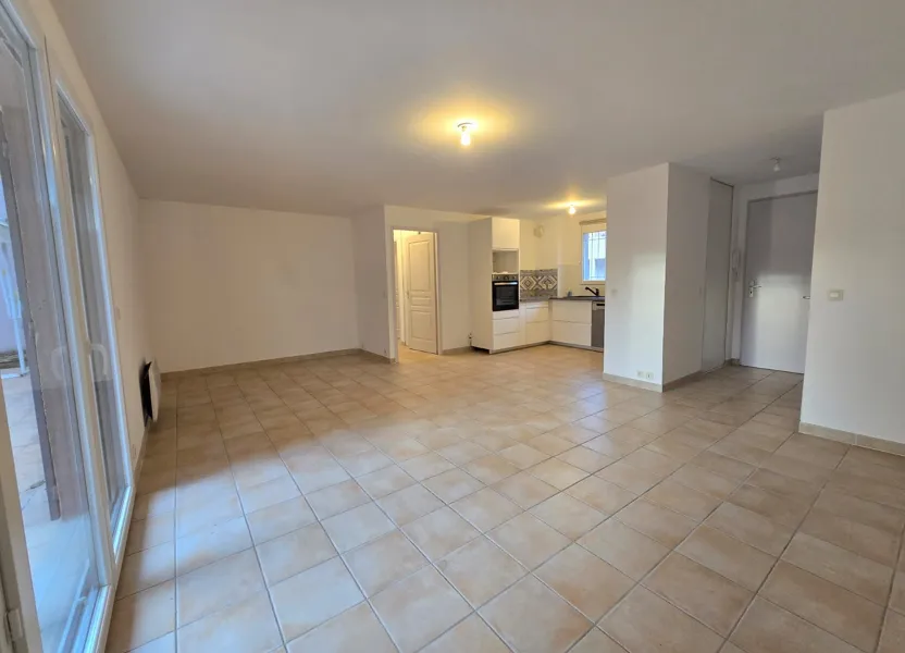Appartement Route de Saint-Martin de Crau à Arles