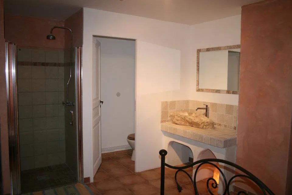 Flat Route de Vacqueyras in Beaumes-de-Venise