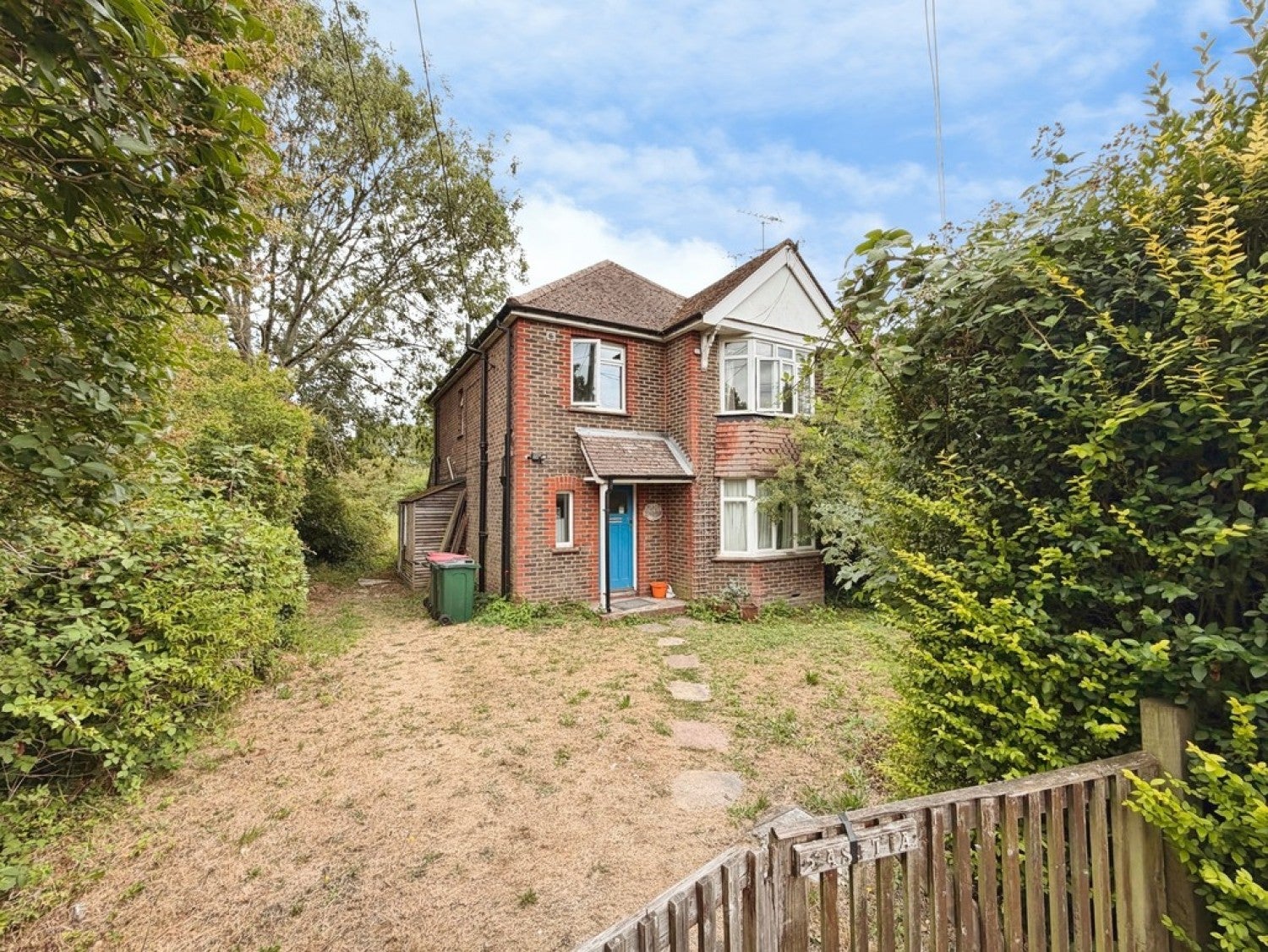 Flat Marlow Court in Crawley