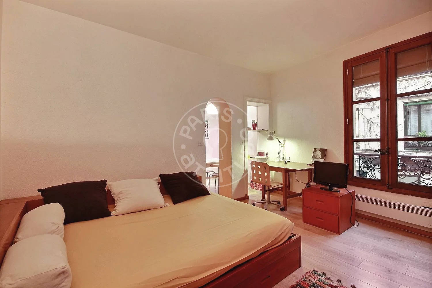Flat Rue Broca in Paris