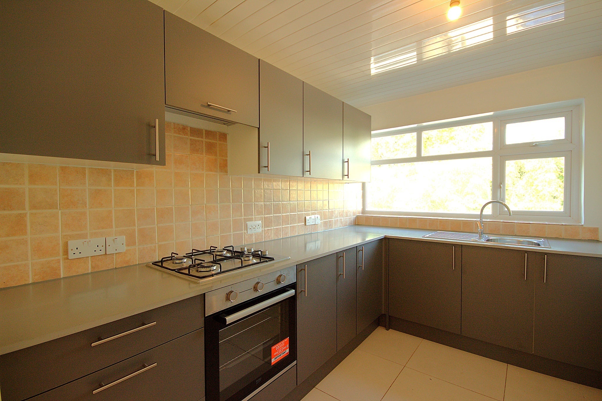 Flat Stratfield House in Greater London
