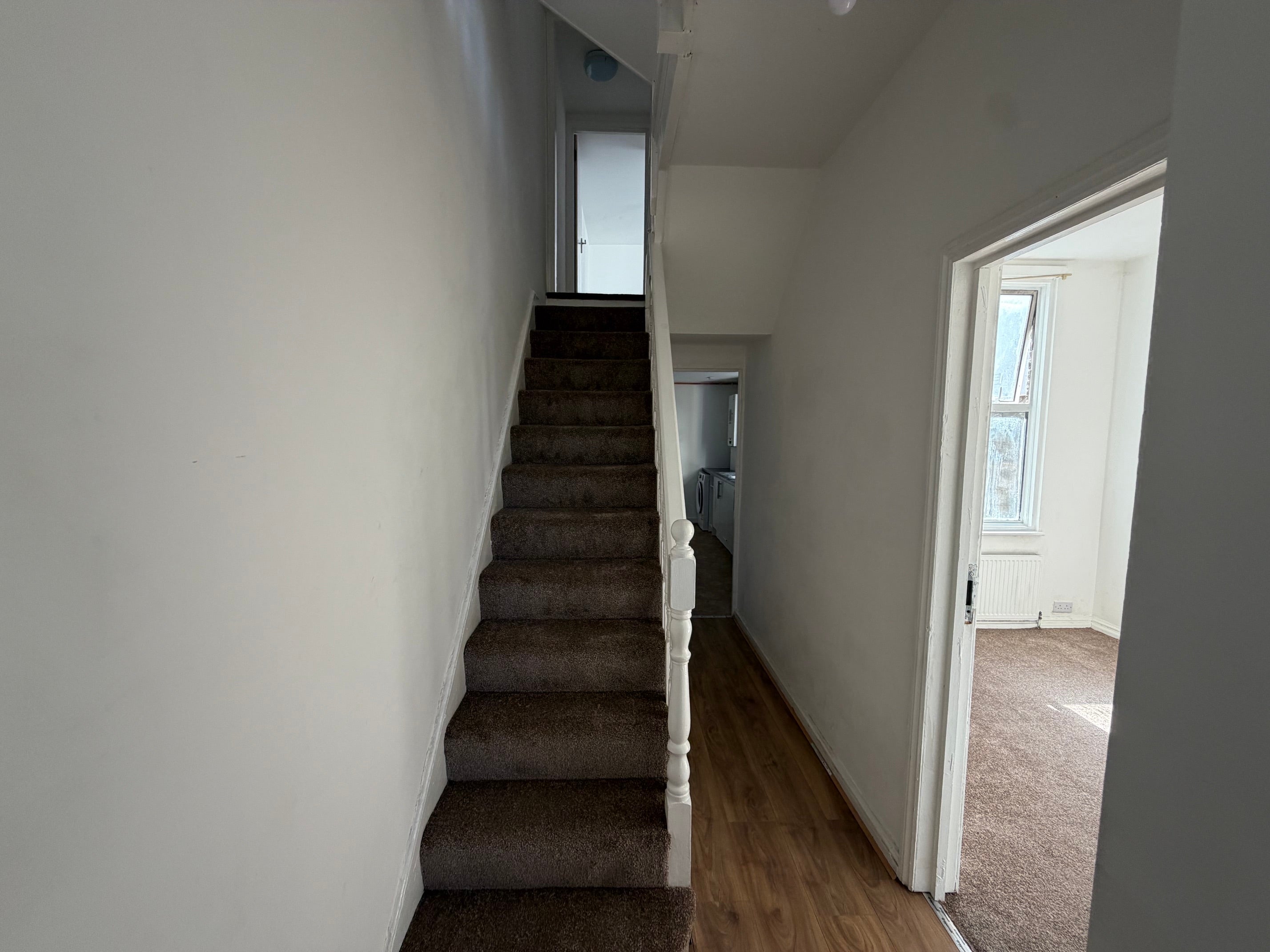 House Elm Grove in Greater London