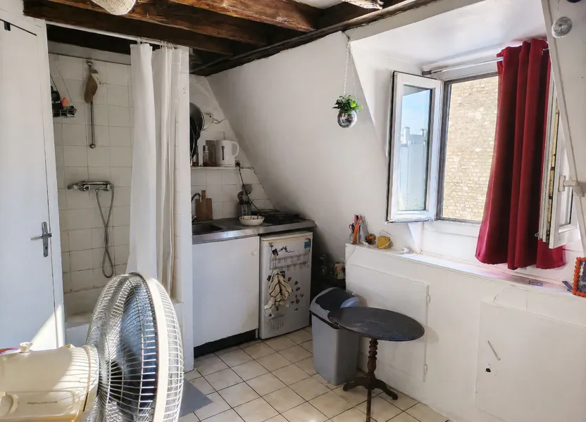 Chambre Rue Lucien Sampaix à Paris