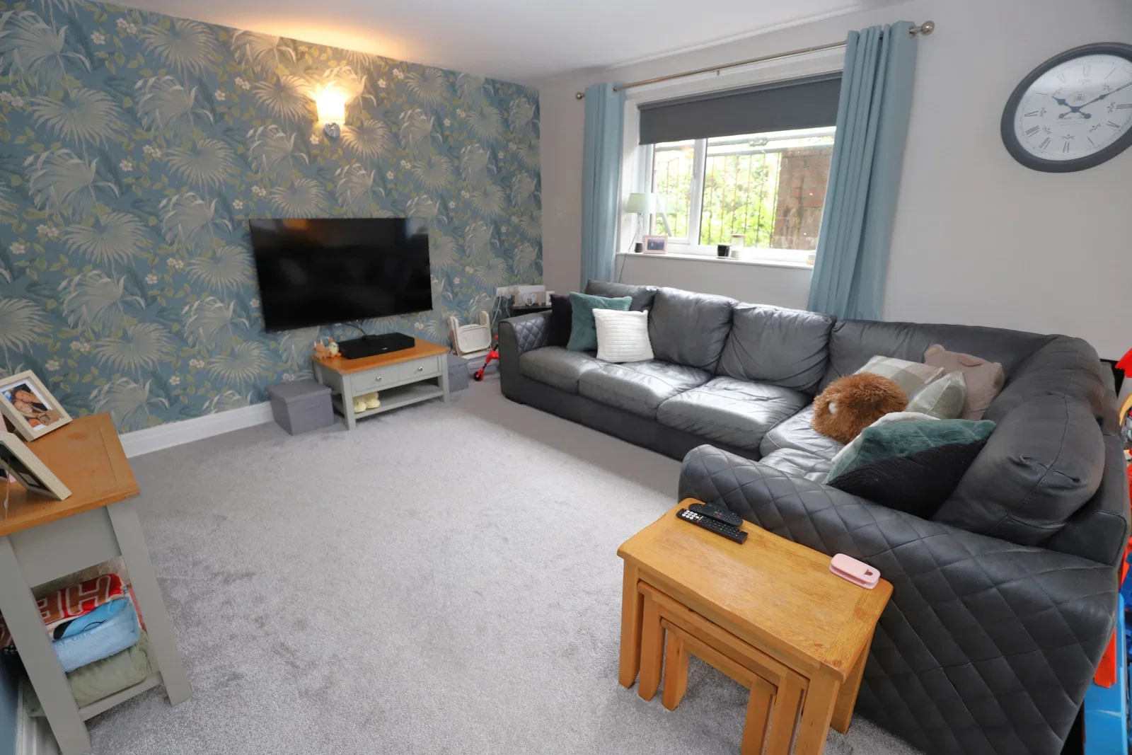 Flat Leigh Street in Bury