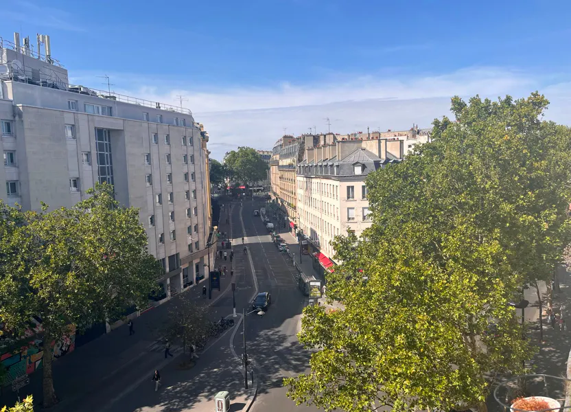 Appartement Rue du Faubourg Saint-Martin à Paris