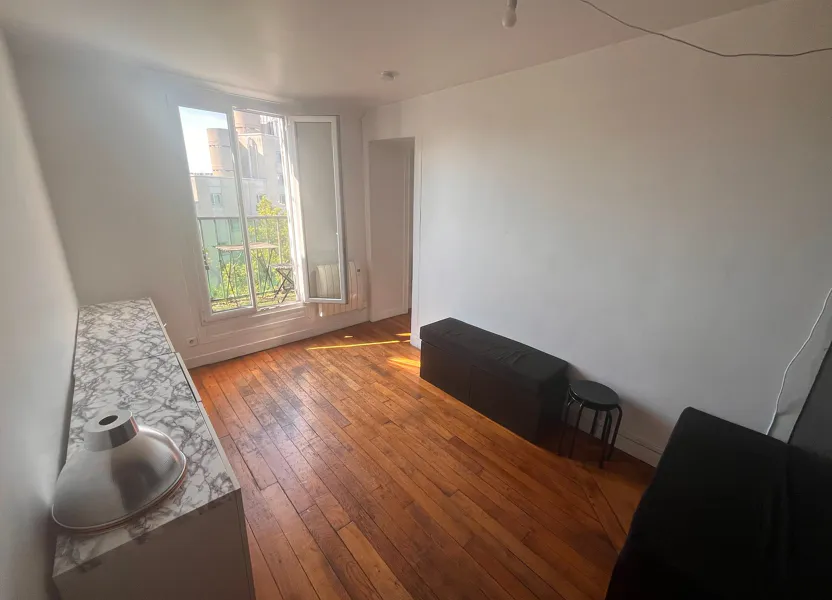 Appartement Rue du Faubourg Saint-Martin à Paris