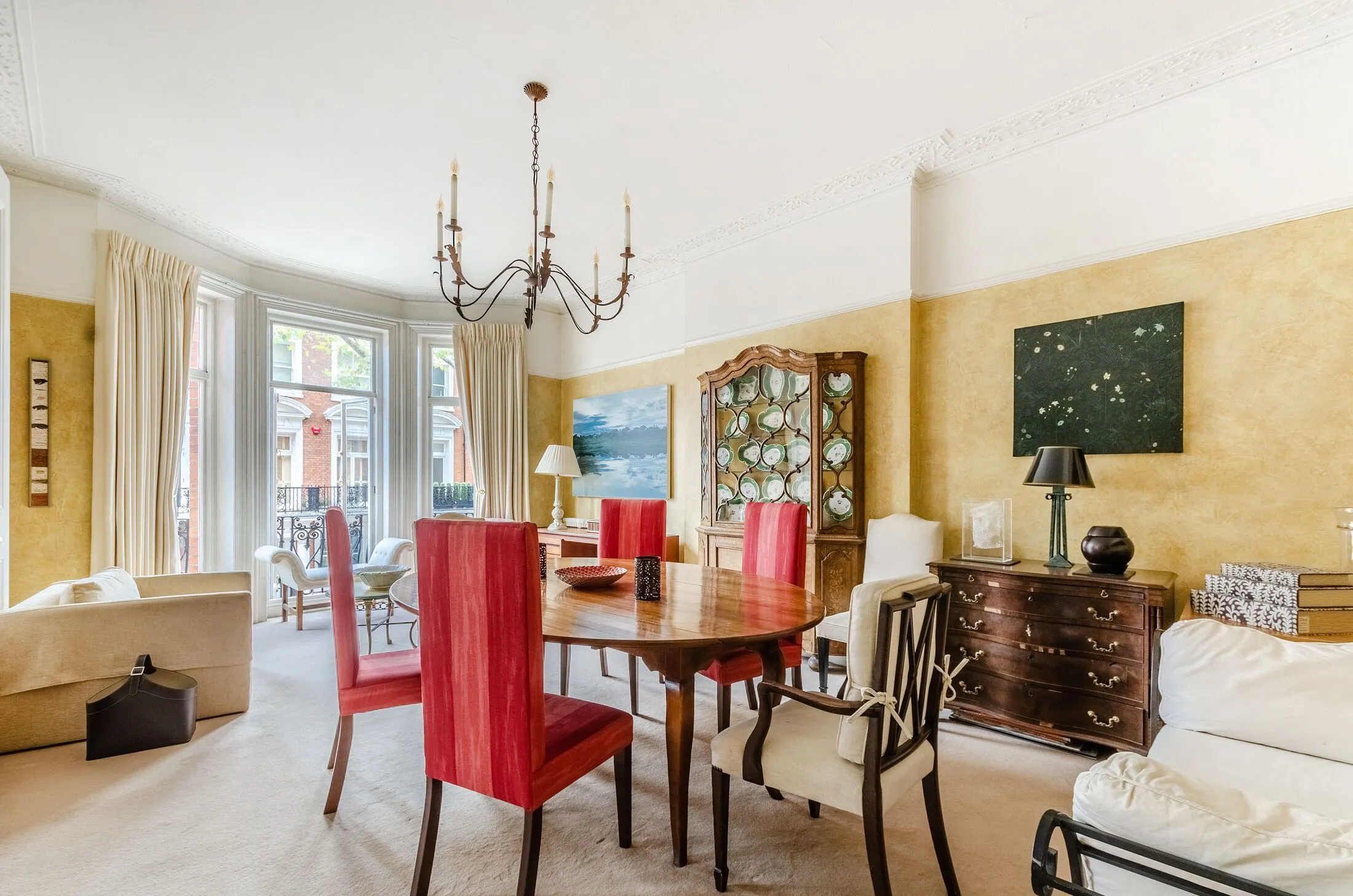 Flat Drayton Gardens in Greater London