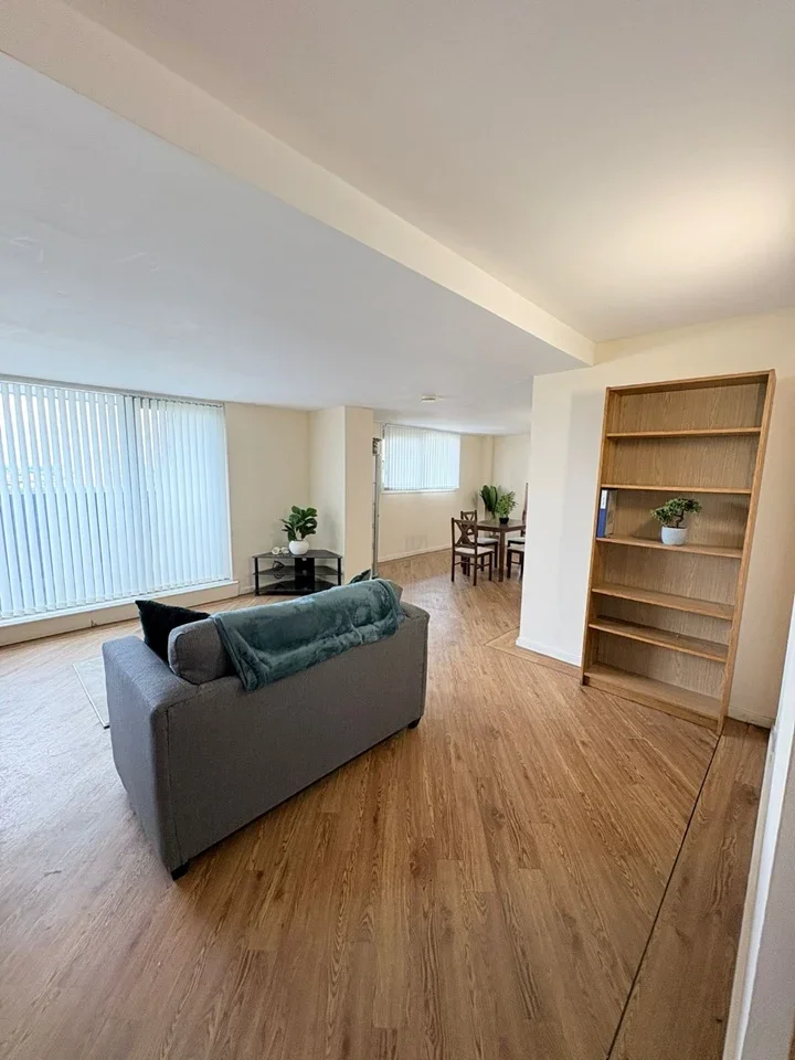 Flat New Hall Lane in Preston